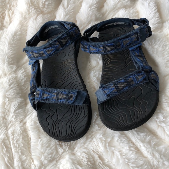 82 off teva shoes kids sandals size 13 poshmark boy sandals size 13